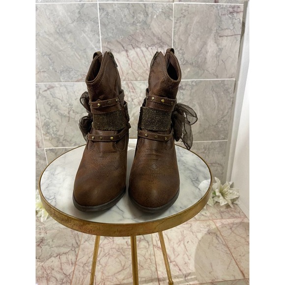 Not Rated Shoes - Not Rated beaded boots size 10